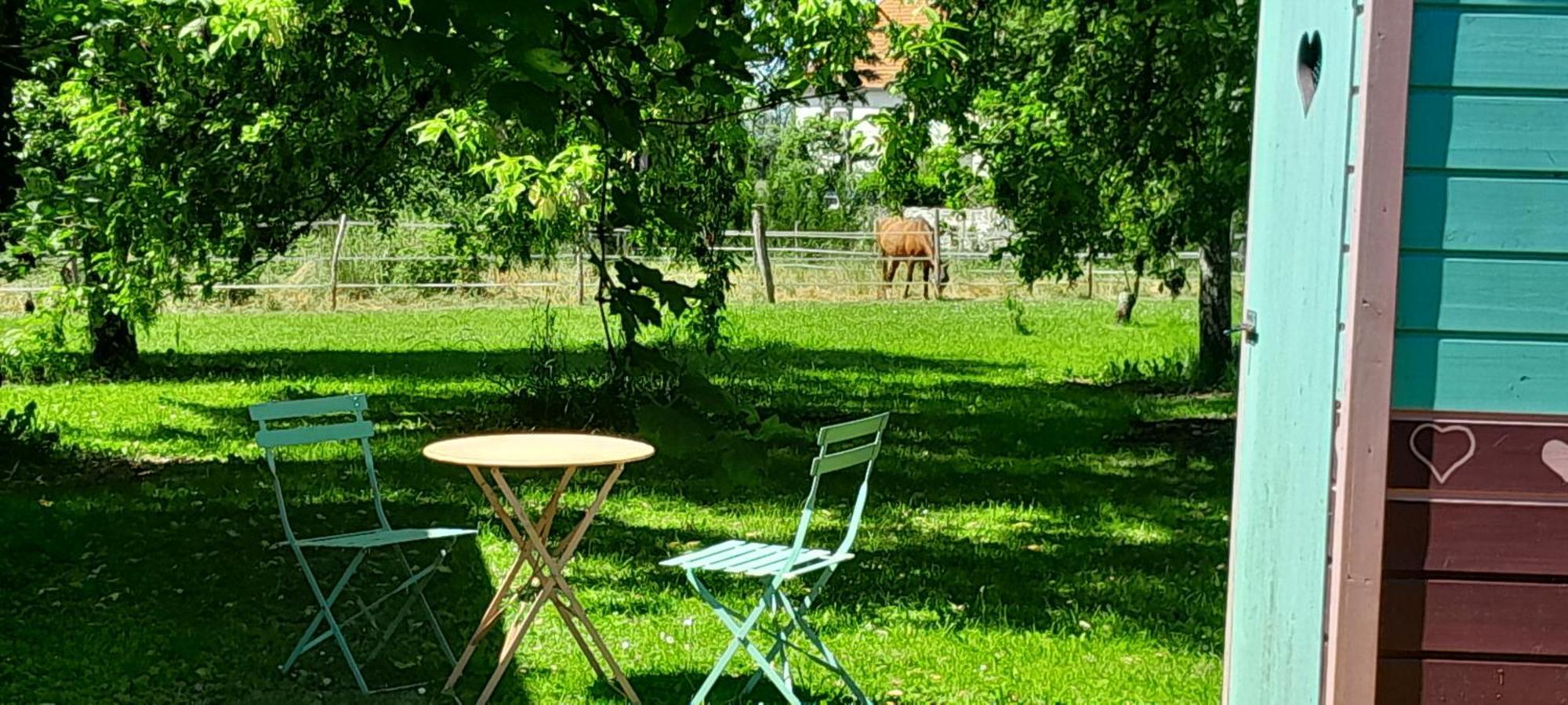 Les Roulottes Otel Pouilly-sur-Vingeanne Dış mekan fotoğraf
